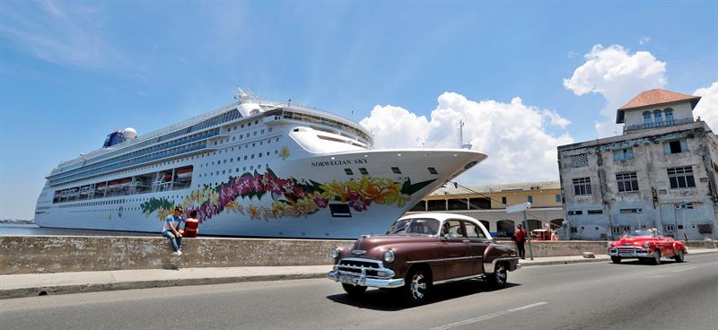 Corte Suprema de EE.UU. permite demanda por uso de muelles confiscados en Cuba