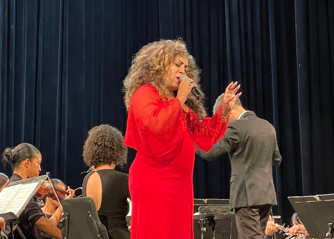 Osdalgia debuta en A Coruña con un concierto de ritmo y sabor cubano