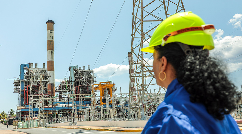 UNE prevé afectación de 1880 MW