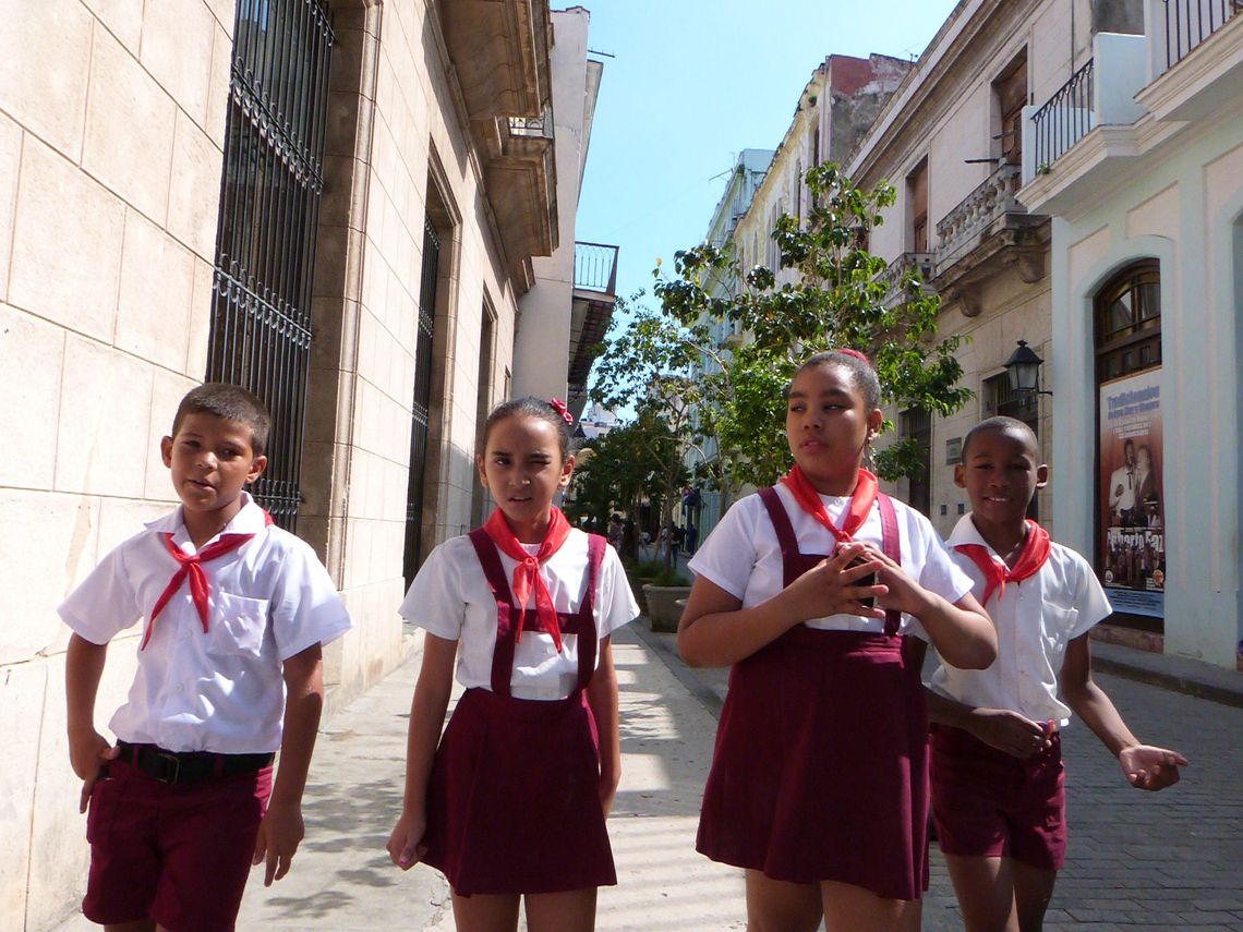 PMA lanza programa de alimentación escolar en Cuba con fondos de canje de deuda con España