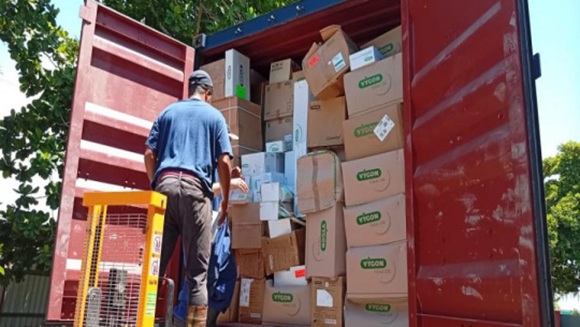 Organización francesa Ardenne Cuba dona medicamentos y equipos a centro médico en
