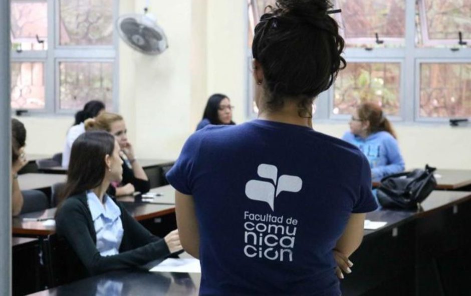 Examen de captación para Periodismo en Cuba