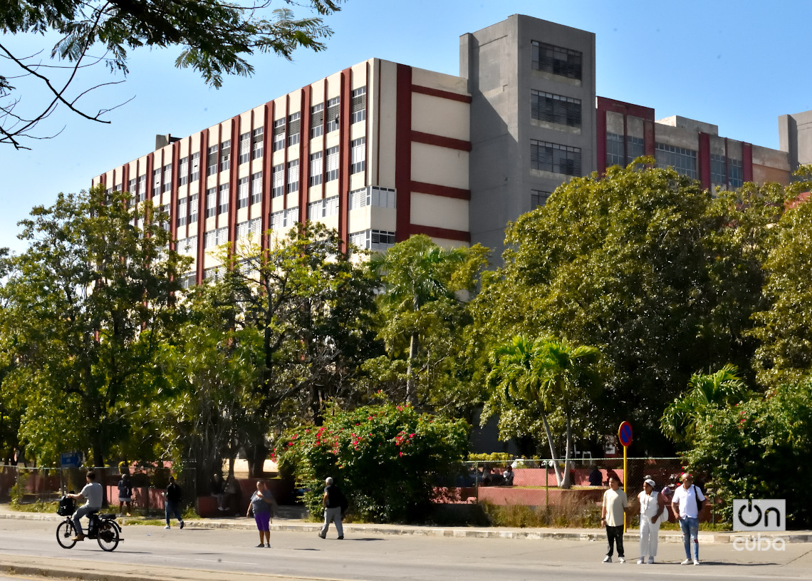 Irrupción no autorizada en hospital pediátrico de La Habana afecta servicios médicos