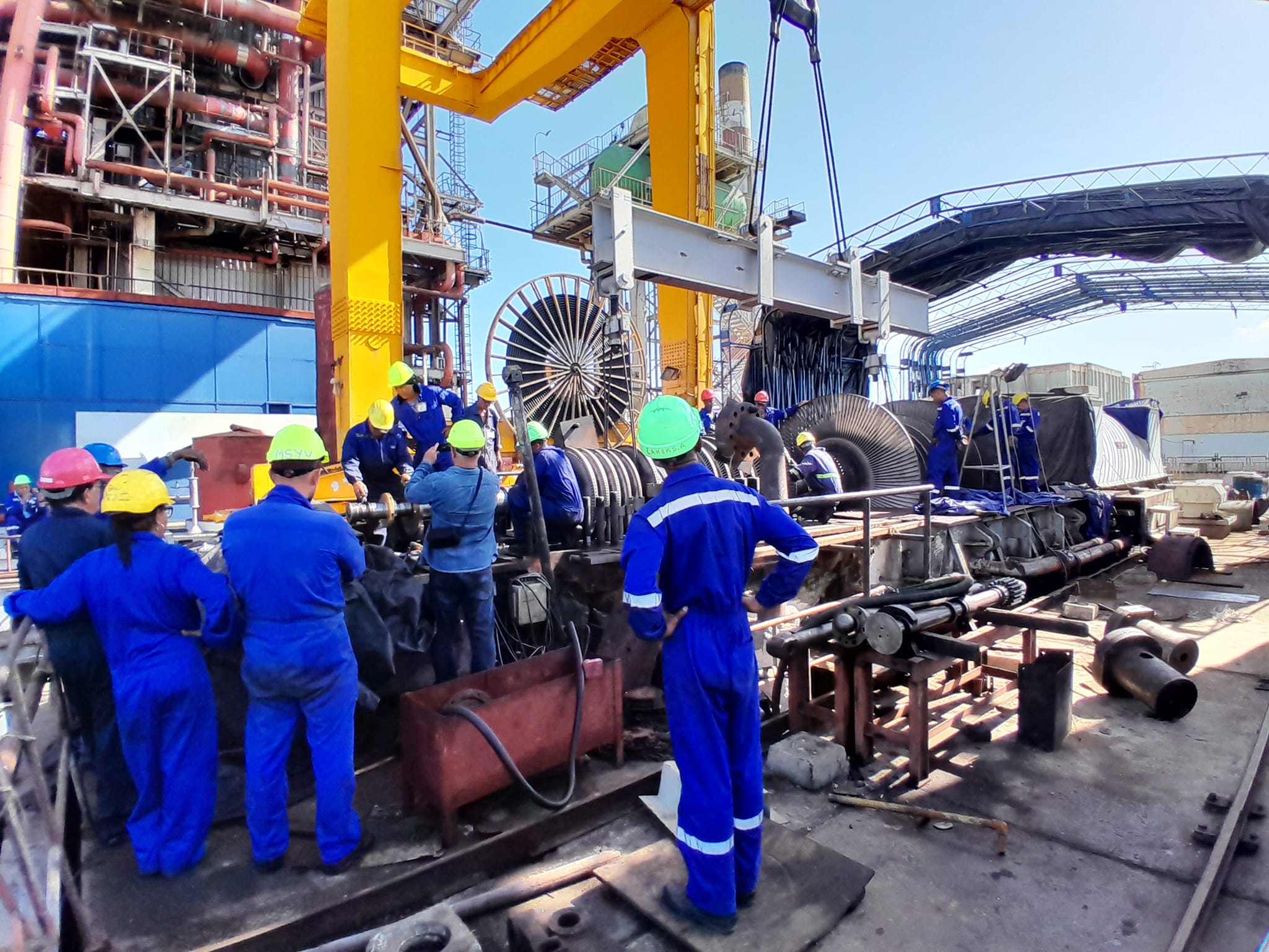 Cuba apuesta por soluciones locales para reactivar termoeléctricas ante crisis energética