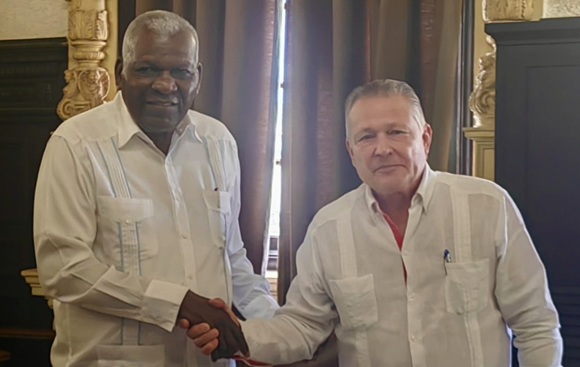 Esteban Lazo se reúne con embajadores de Rusia y Belarús en Cuba