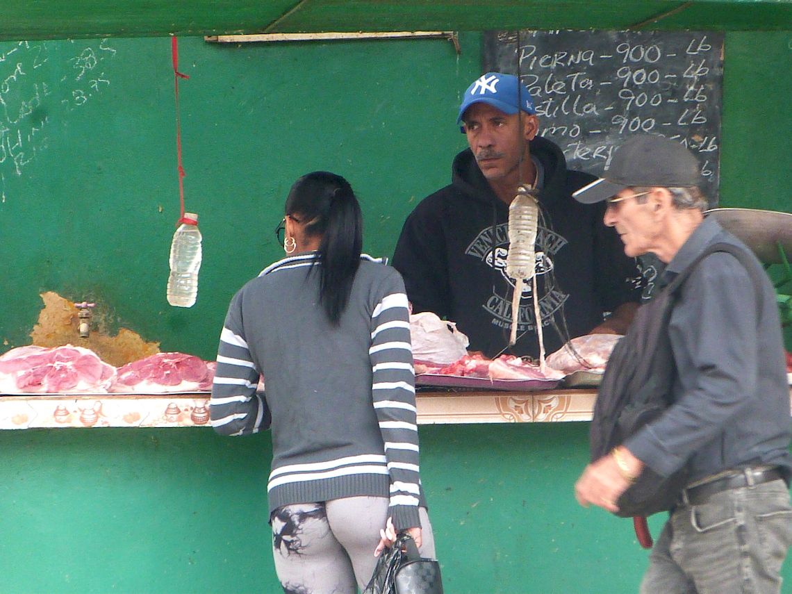 Cuba: salarios estatales suben