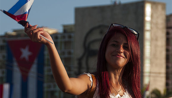 Cuba felicita a las mujeres