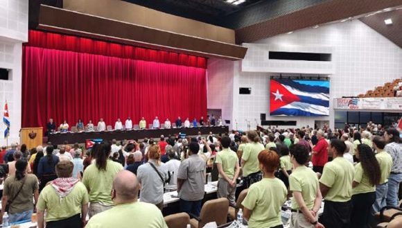 Díaz-Canel participa en Encuentro Internacional de Solidaridad con Cuba por el 1 de Mayo