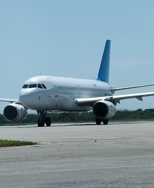 Cuba recibe a 96 migrantes irregulares devueltos por Estados Unidos
