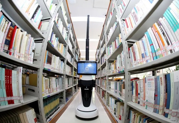 Empresas de IA destruyen libros antiguos para entrenar modelos