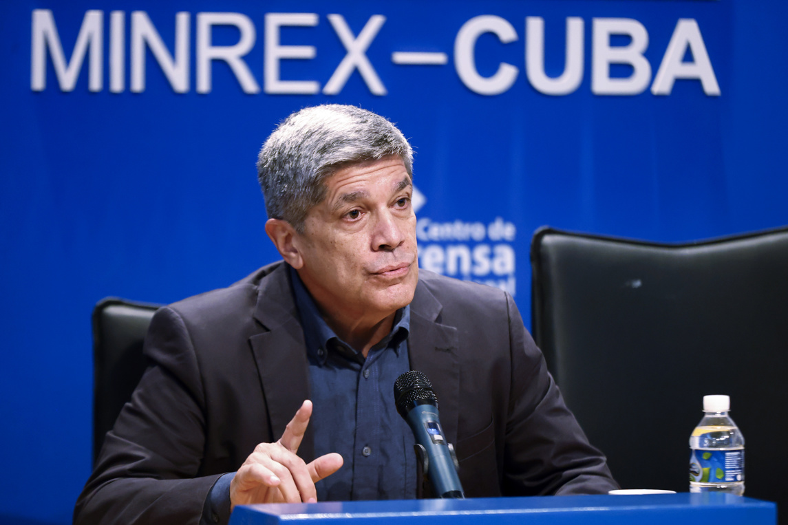 Cuba niega obstáculos a ayuda humanitaria de EEUU