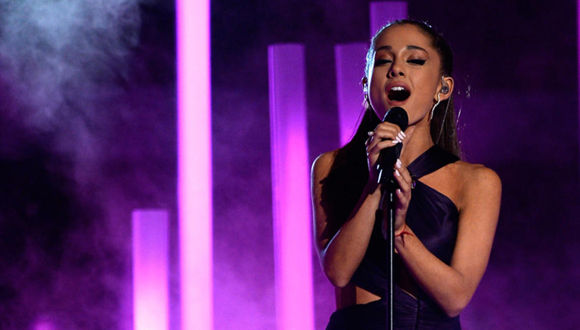 Ariana Grande critica uso de su canción
