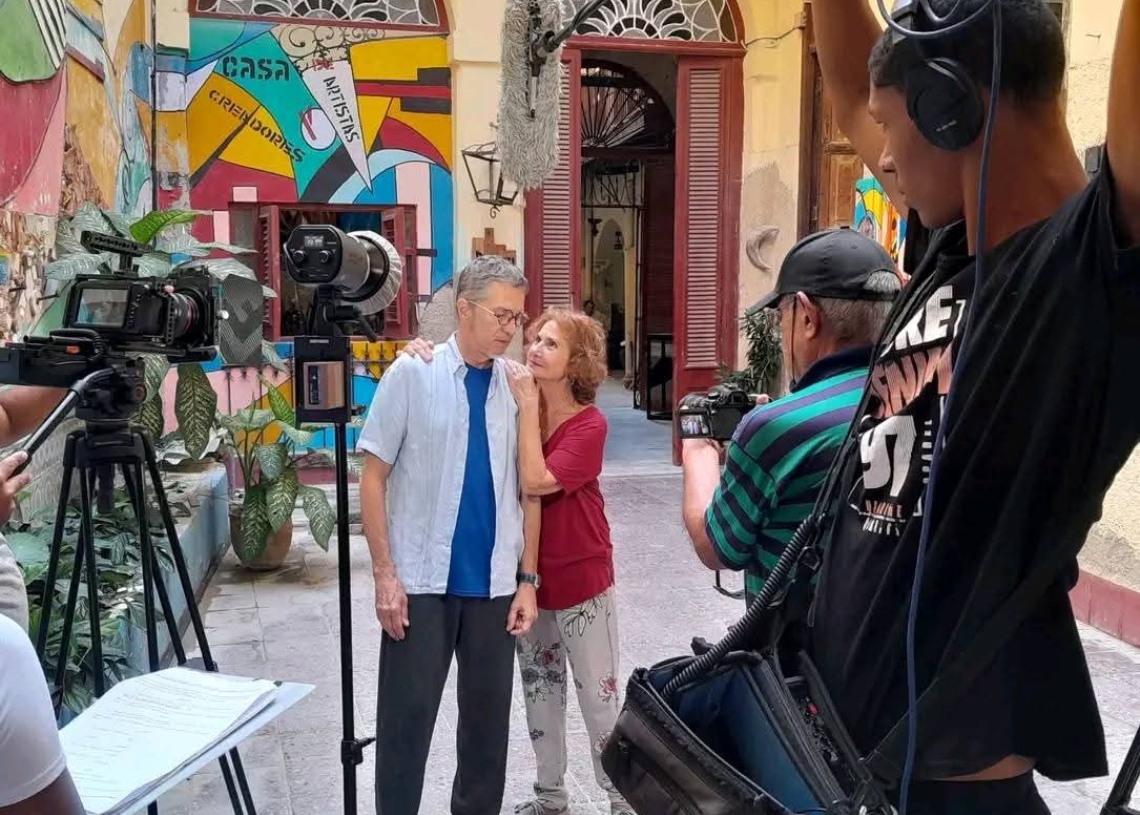 Serie cubana 'Entre aguas' explora dilemas morales en la televisión
