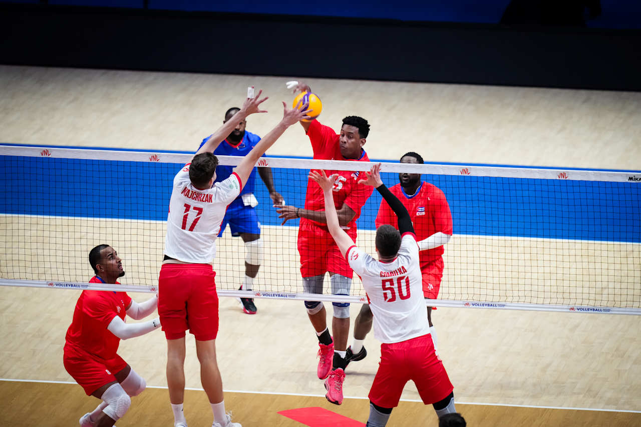 Polonia derrota a Cuba en su debut en la Liga de Naciones de Voleibol