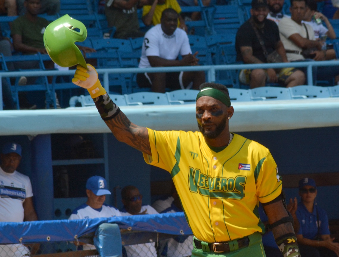 Alexei Ramírez investigado por presunto dopaje en el Clásico Mundial de Béisbol