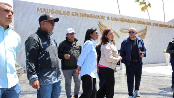 Venezuela inaugura mausoleo