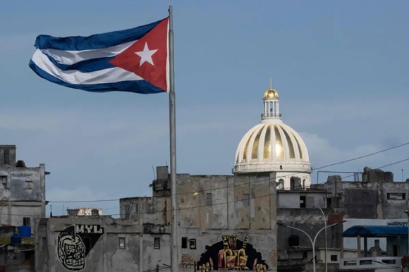 Sheinbaum califica de importante el programa de transformaciones económicas de Cuba