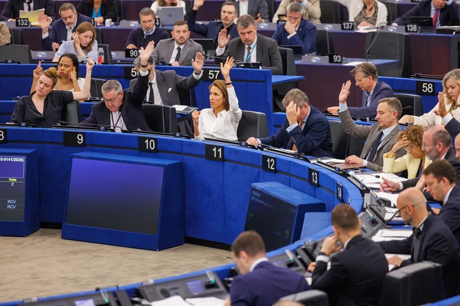 Eurocámara apoya suspensión de acuerdo con Cuba