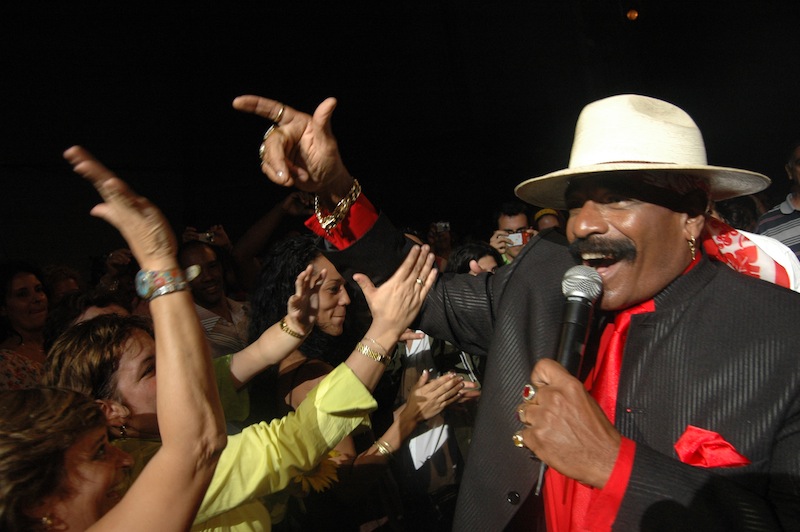 Instituto Cubano de la Música informa sobre la salud de Pedrito Calvo tras accidente