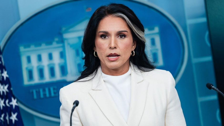 Tulsi Gabbard renuncia como directora de Inteligencia Nacional de EE.UU.