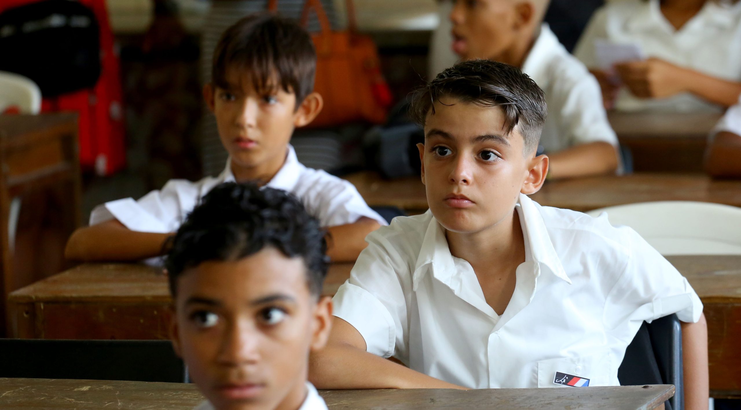 Cuba adelanta cierre escolar