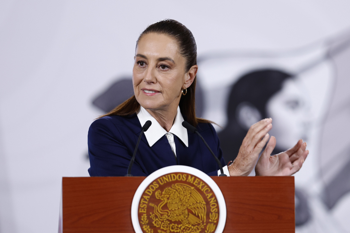 Sheinbaum reafirma compromiso de México con ayuda humanitaria a Cuba