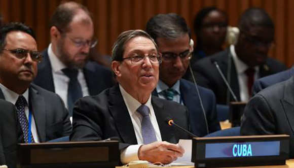 Cuba alerta sobre peligro de agresión