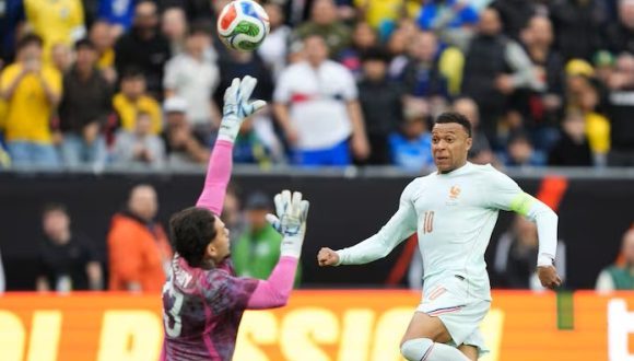 Francia vence a Brasil