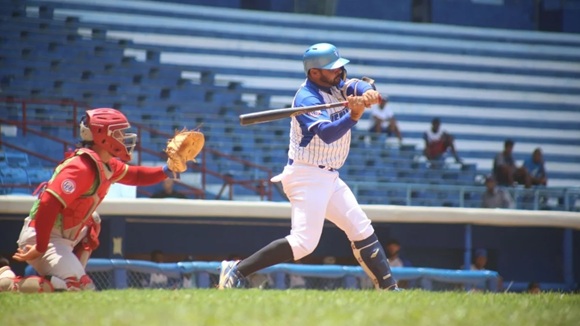 Industriales vuelve a liderar
