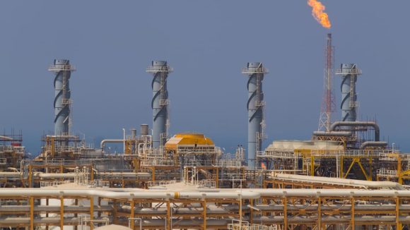 Israel ataca planta de gas