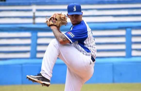 Industriales vence en la final
