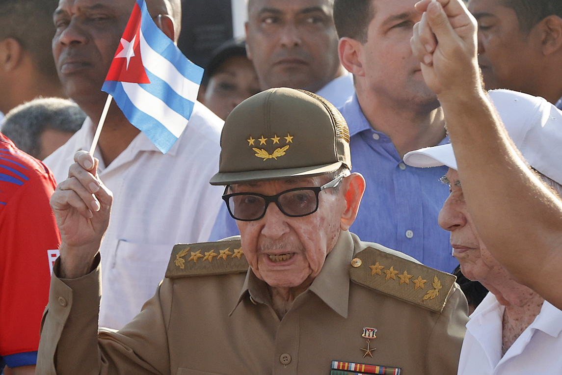 EE.UU. acusa a Raúl Castro de asesinato por derribo de avionetas en 1996