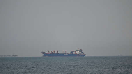 Trump solicita ayuda para abrir el estrecho de Ormuz