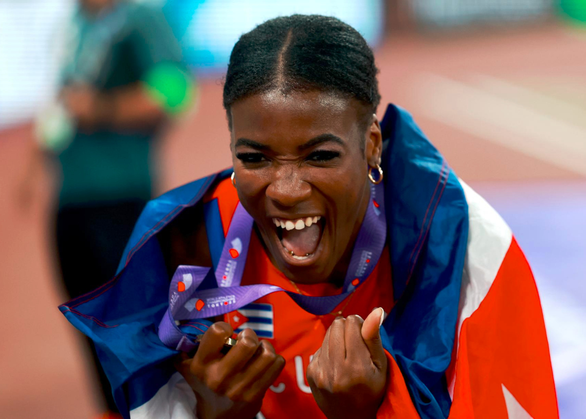 Leyanis Pérez lidera equipo cubano