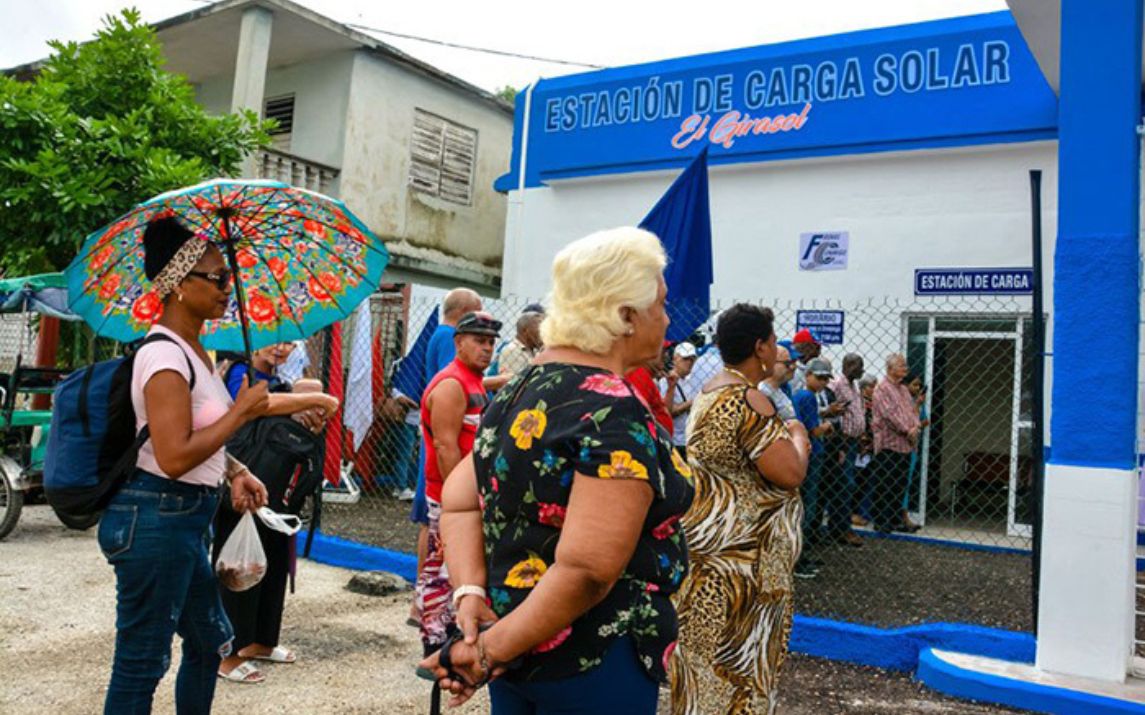 Cuba pide distensión