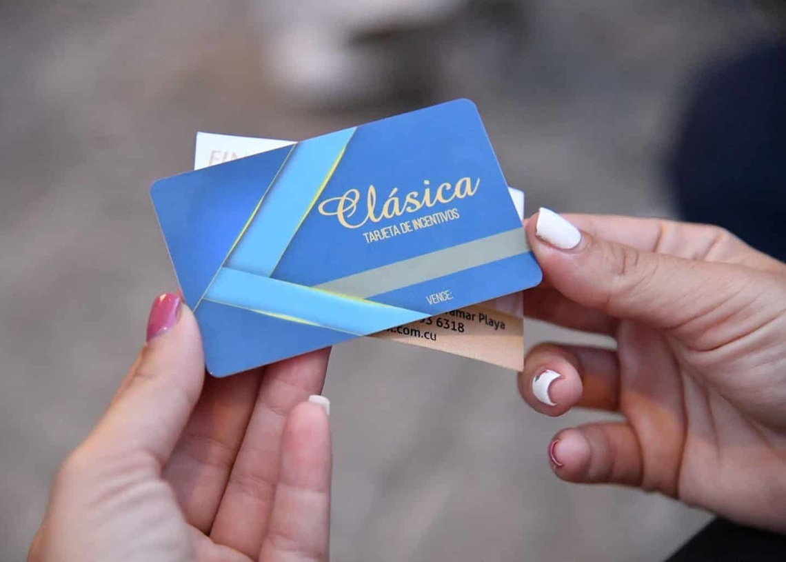 Fincimex anuncia remesas en efectivo en Cuba sin detallar mecanismo