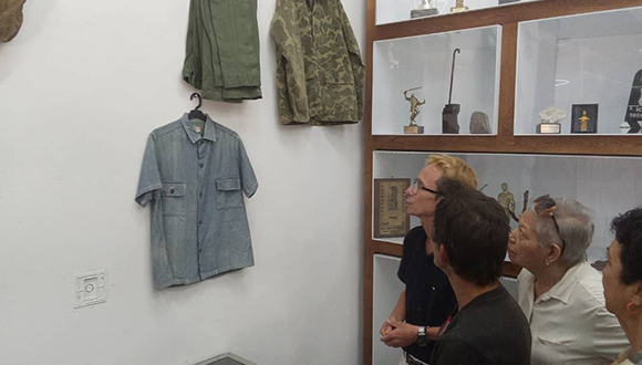 Tomás Gutiérrez Alea: El cineasta cubano que fue corresponsal de guerra