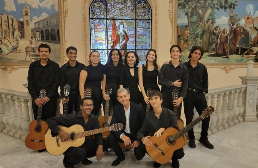Nova Corda Ensamble de Guitarras se presenta en La Habana