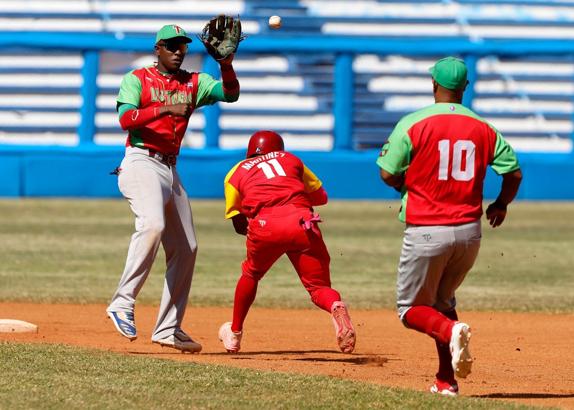 Cuba mantiene Liga Élite de Béisbol