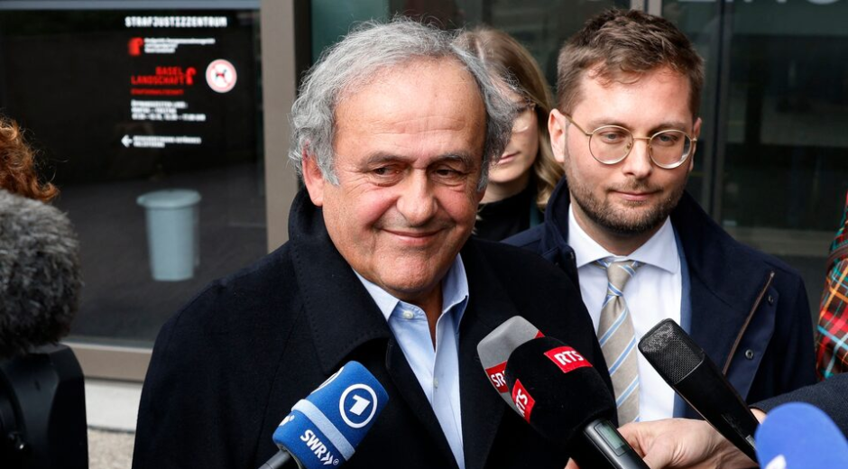 Michel Platini denuncia al presidente de la FIFA por tráfico de influencias