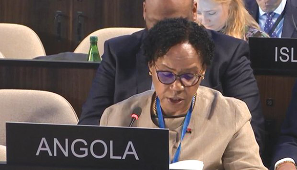 Angola contra el bloqueo a Cuba