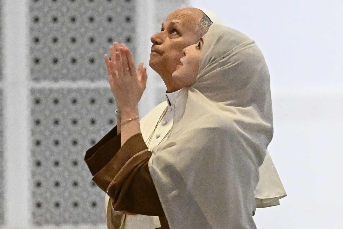 Papa Francisco responde indirectamente a críticas de Trump: 'Dios no está con los