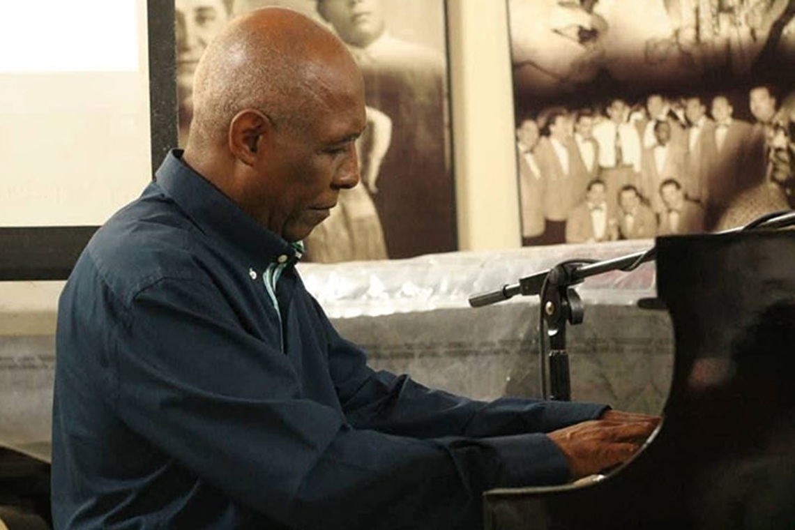 Fallece el músico y compositor cubano Orlando Vistel