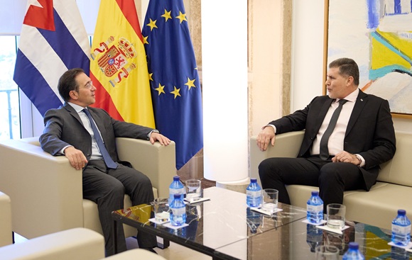 Canciller español recibe a viceprimer ministro de Cuba