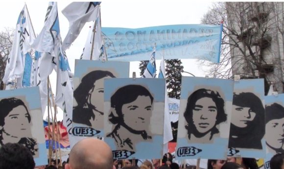Miles conmemoran 50 años de La Noche de los Lápices en Argentina