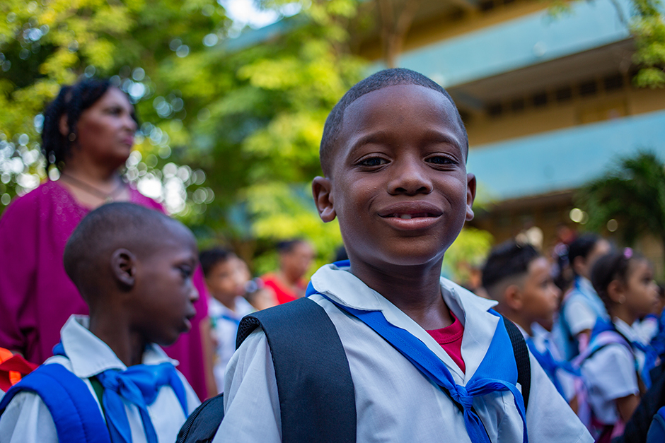 Cuba reinicia curso escolar con desafíos económicos y energéticos