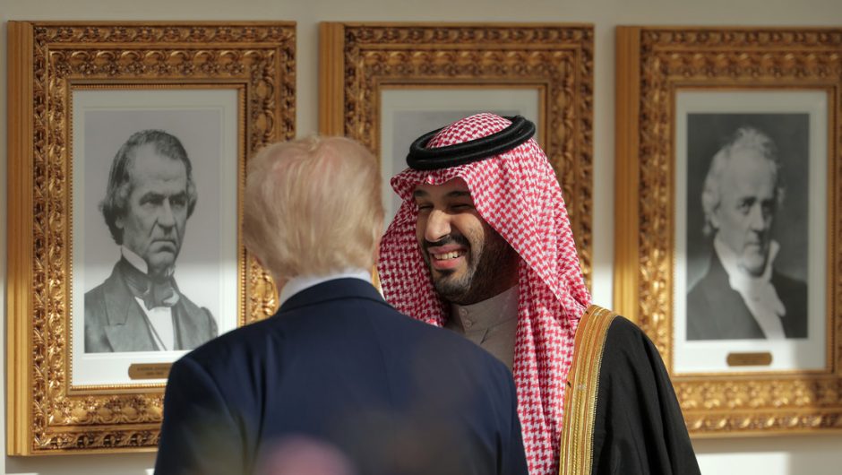 Trump aprueba acuerdo nuclear con Arabia Saudita sin protocolos de seguridad