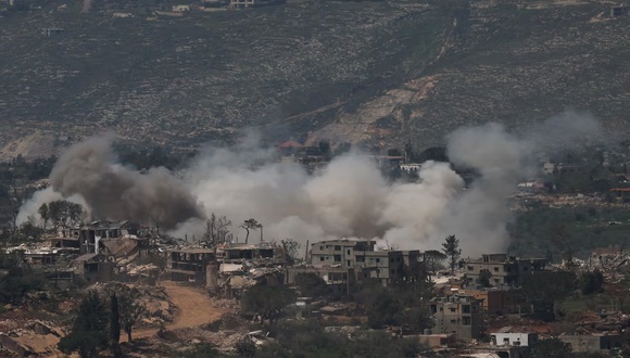 Ataques israelíes en Líbano dejan múltiples muertos y amenazan la tregua