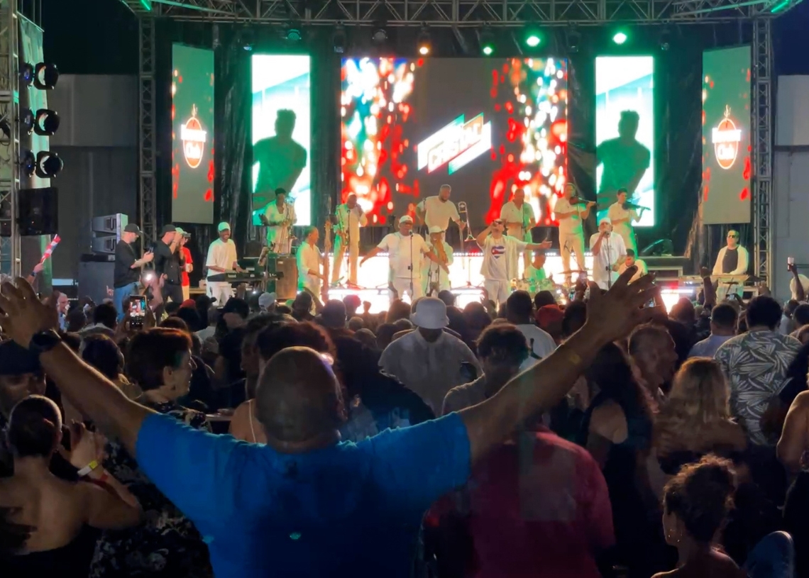 Maykel Blanco confía en la música cubana