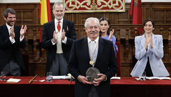 Gonzalo Celorio recibe Premio Cervantes